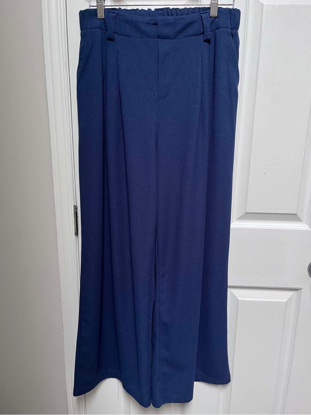 HALARA women’s Wide-Leg Dress Pants in Navy Blue